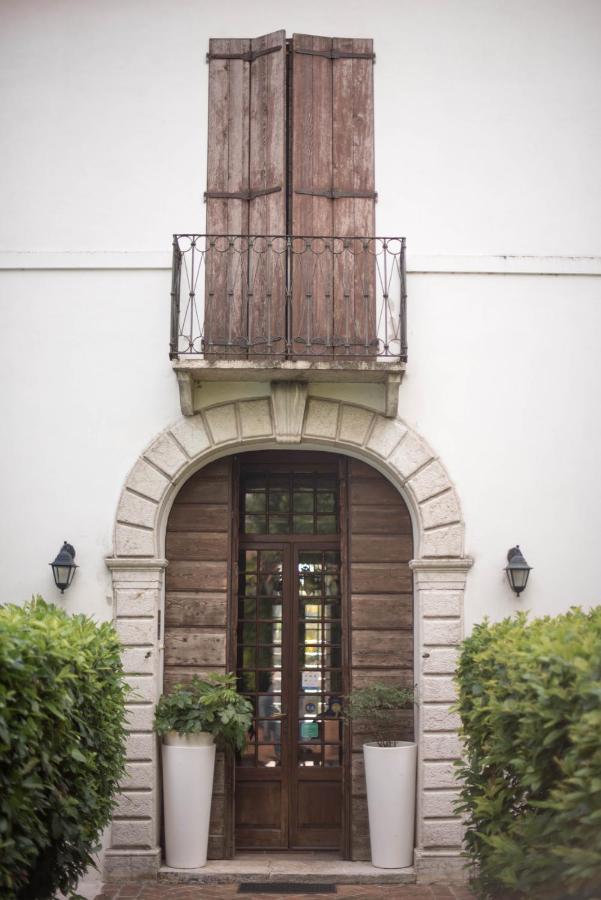 La Celeste Galeria B&B Mantova Exterior foto