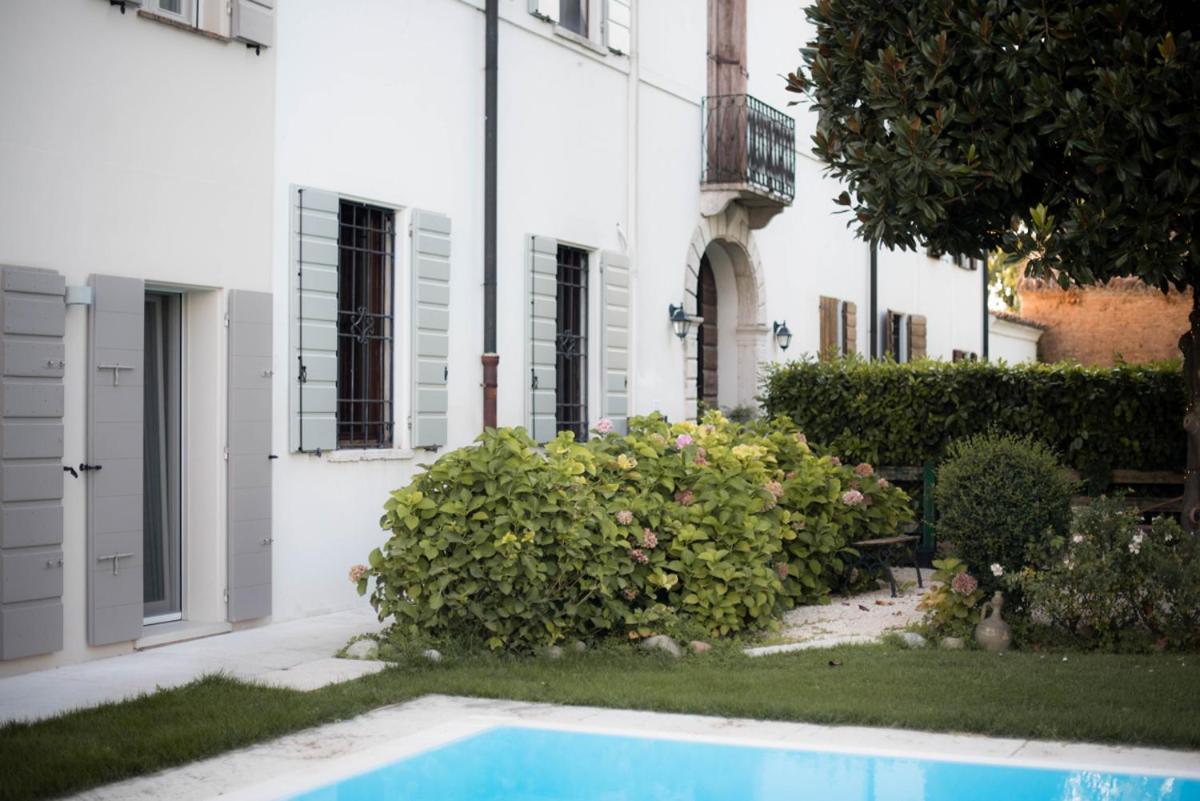 La Celeste Galeria B&B Mantova Exterior foto